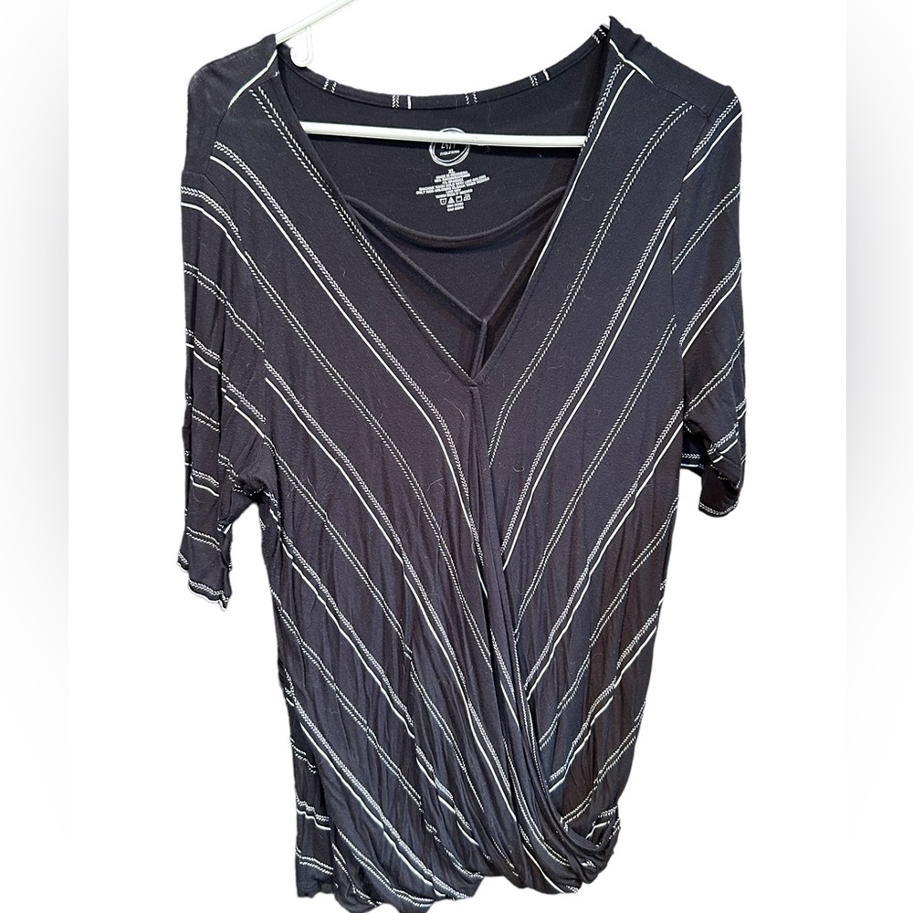Ladies cross front flattering tee